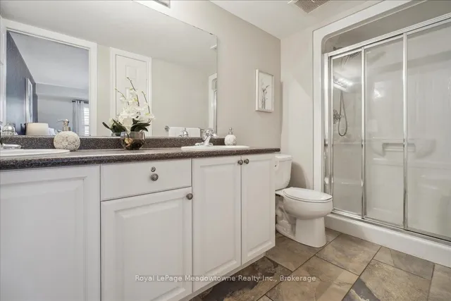 Additional image 30 of 1491 Maple Ave Unit 411