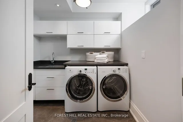 Additional image 35 of 102 Chaplin Cres