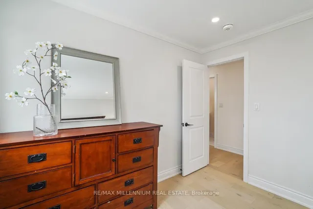 Additional image 11 of 24 Renshaw St