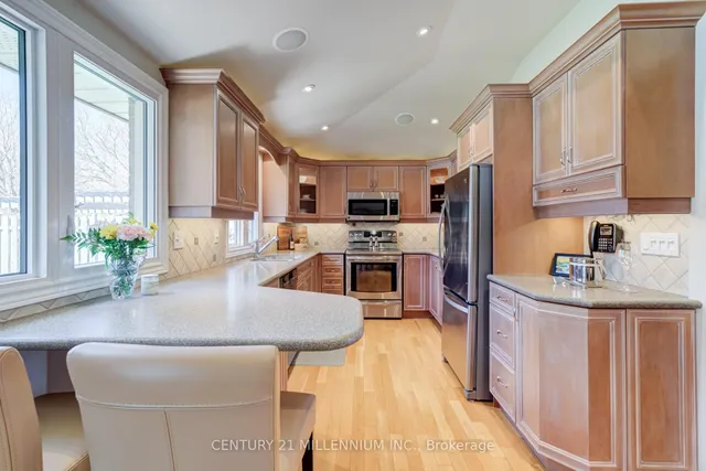 Additional image 17 of 57 Ridgehill Dr