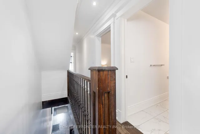 Additional image 10 of 302 Roselawn Ave