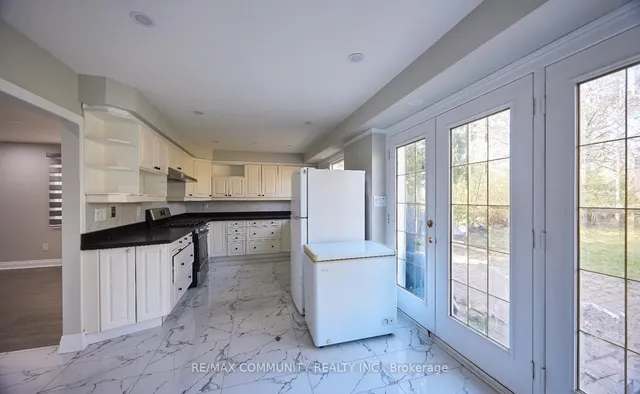 Additional image 4 of 71 Willowridge Rd