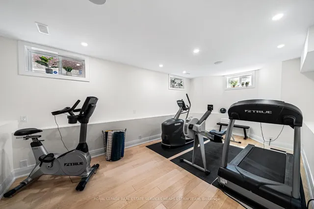 Additional image 47 of 231 Glenrose Ave