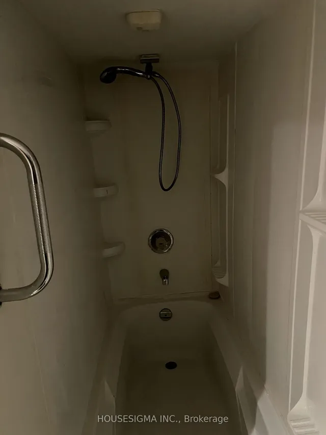 Additional image 45 of 46 Ottawa St