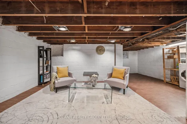 Additional image 40 of 251 Wanless Ave