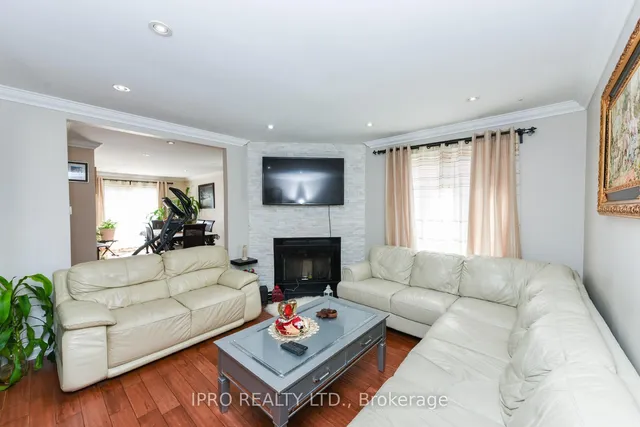 Additional image 6 of 5136 Palomar Cres