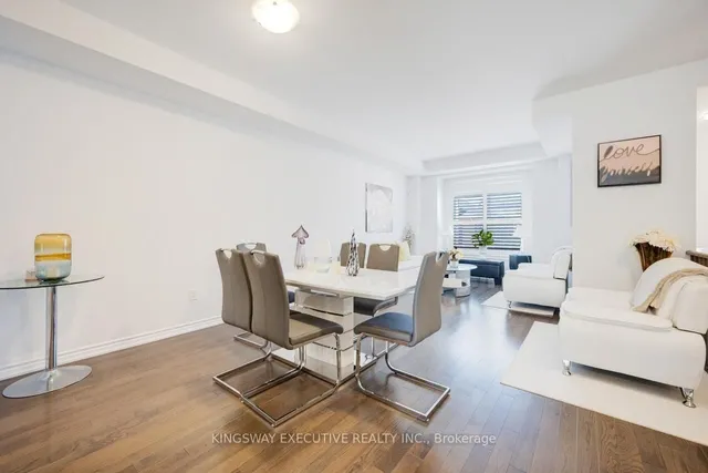 Additional image 3 of 11 Flaibano St