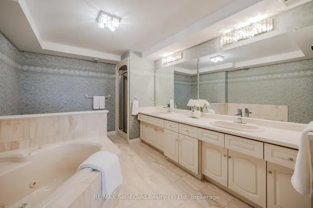 Additional image 26 of 2 Lancaster St Unit 403