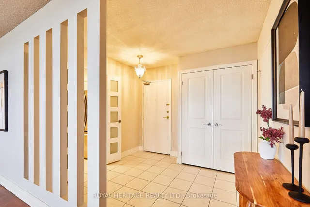 Additional image 3 of 3131 Bridletowne Circ Unit 1806