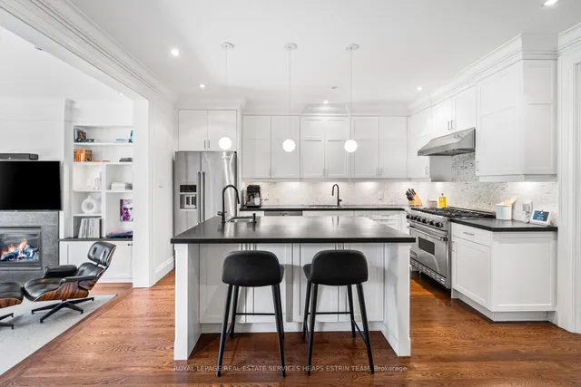 Additional image 9 of 112 Glencairn Ave