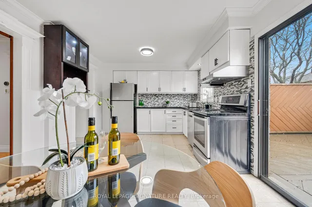 Additional image 19 of 337 Assiniboine Tr