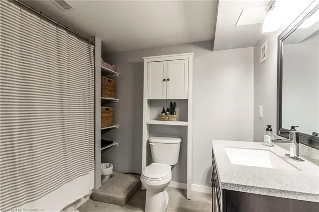 Additional image 43 of 112 Wexford Cres