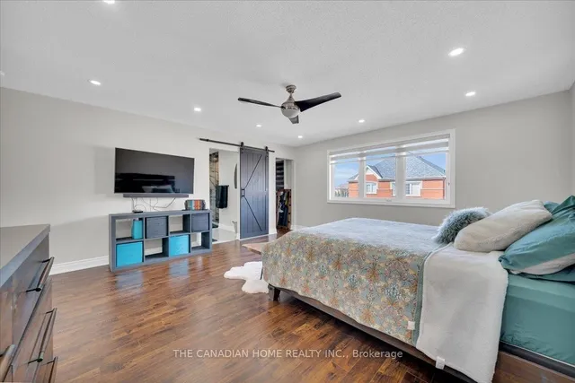 Additional image 24 of 33 Denali Cres