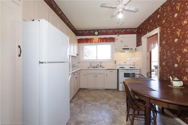 Additional image 19 of 14 Secord Ave