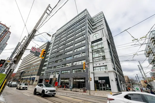 700 King St Unit 801