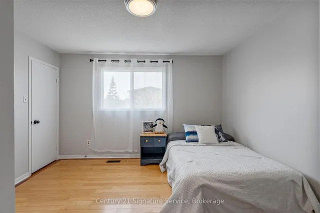 Additional image 14 of 80 Dutch Cres