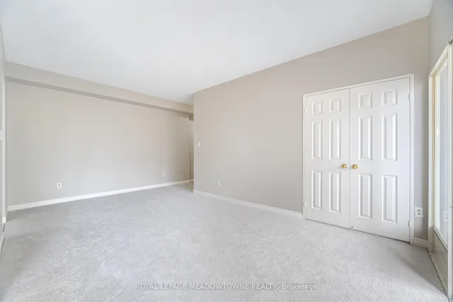 Additional image 15 of 100 County Court Blvd Unit 106