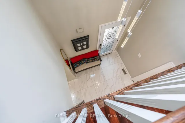 Additional image 10 of 1595 Meadowfield Cres