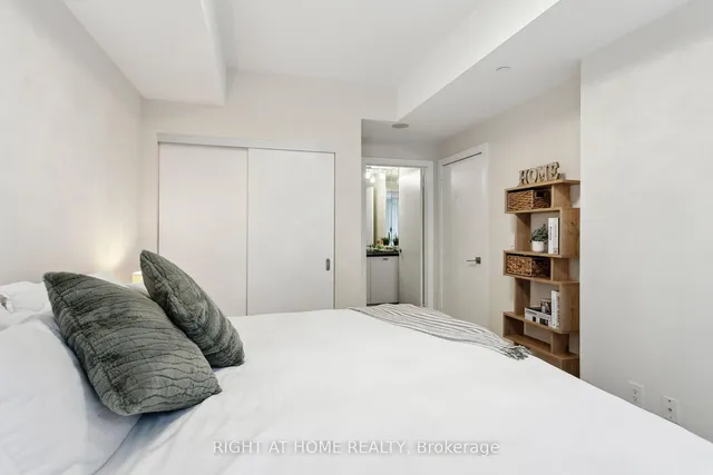 Additional image 23 of 32 Davenport Rd Unit 311