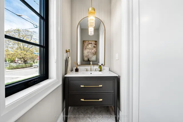 Additional image 18 of 5 Taylor Dr