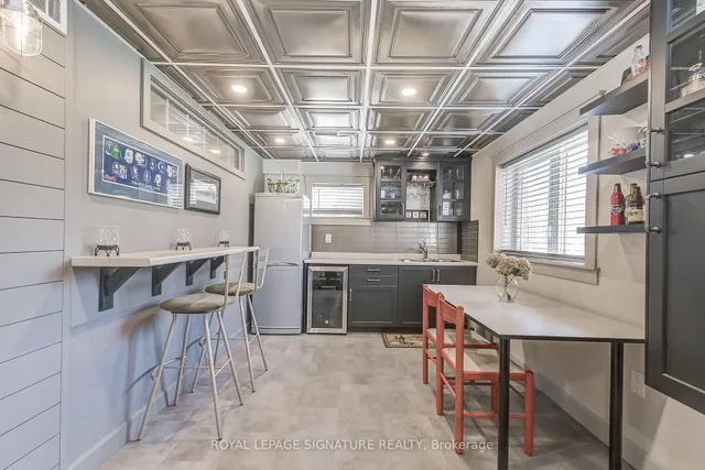 Additional image 38 of 18 Flanders Rd