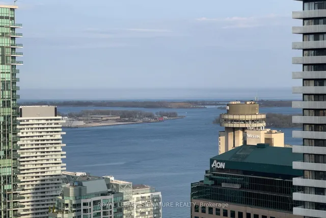 Additional image 36 of 65 Bremner Blvd Unit 4101