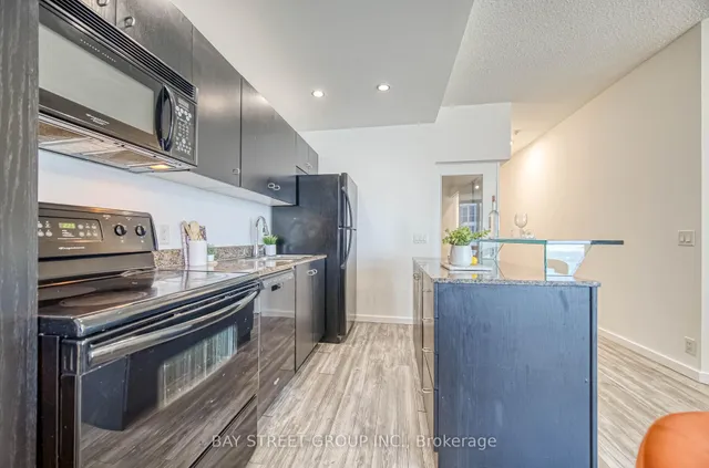 Additional image 11 of 8 York St Unit 2811