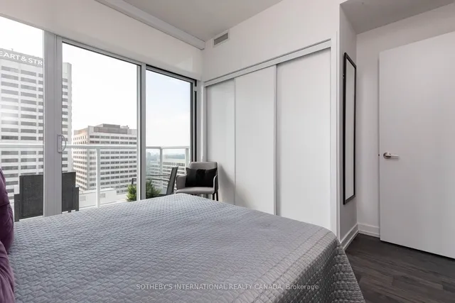 Additional image 17 of 33 Helendale Ave Unit 2110