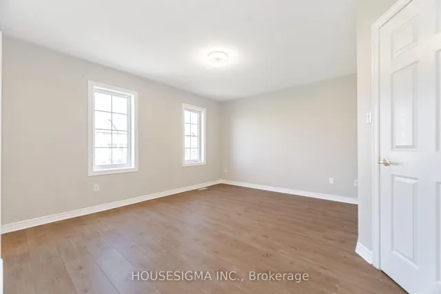 Additional image 35 of 36 Arizona Dr