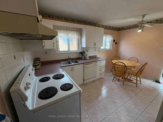 Additional image 7 of 35 Elmvale Cres