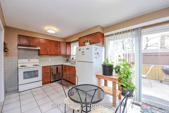 Additional image 11 of 23 Sandmere Ave