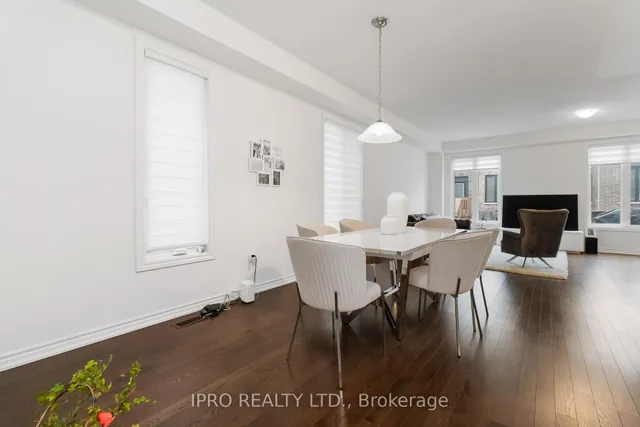 Additional image 5 of 486 Bergamot Ave