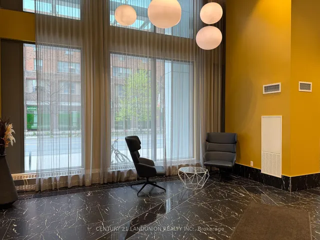 Additional image 19 of 121 Lower Sherbourne St Unit 644 SW