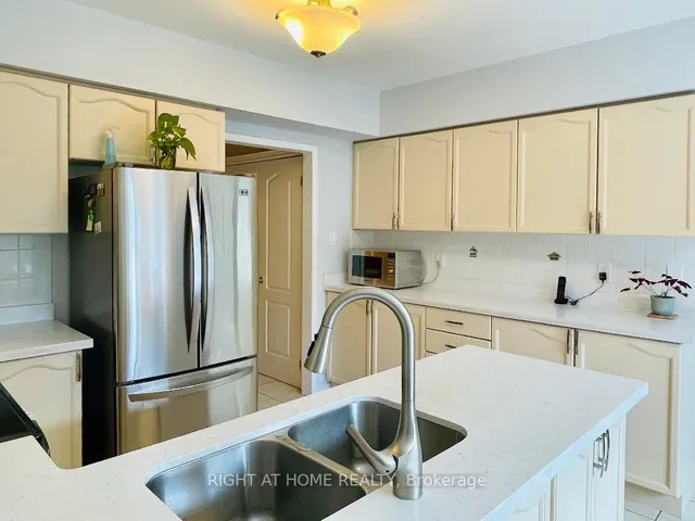 Additional image 10 of 845 Mays Cres