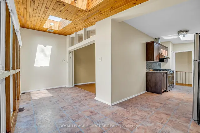 Additional image 15 of 29 Cornerbrook Dr