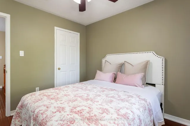 Additional image 24 of 2175 Country Club Dr Unit 19