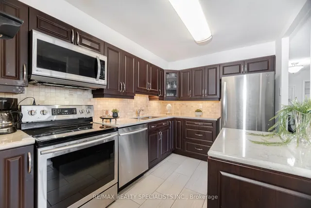 Additional image 2 of 1320 Mississauga Valley Blvd Unit 309