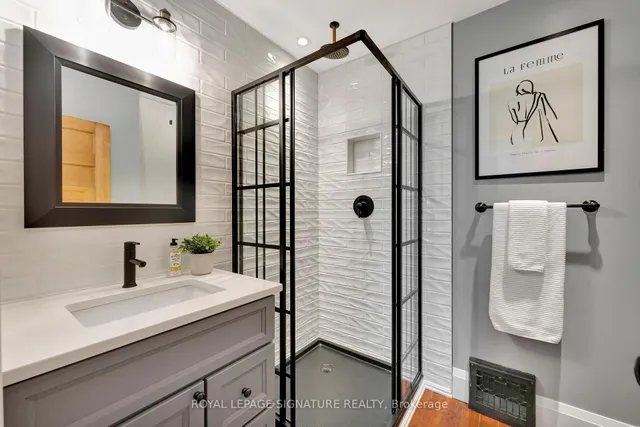 Additional image 26 of 23 Court St