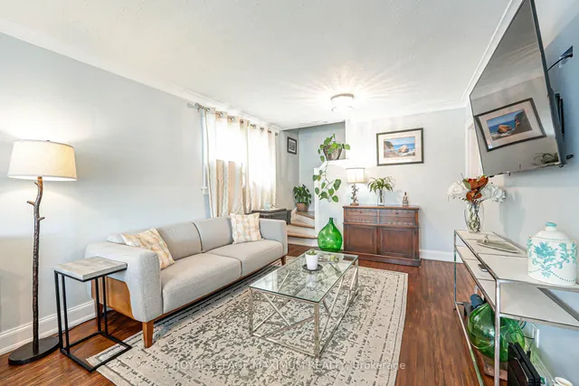 Additional image 8 of 2113 Keele St