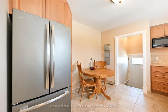 Additional image 10 of 419 Hampton Heath Rd