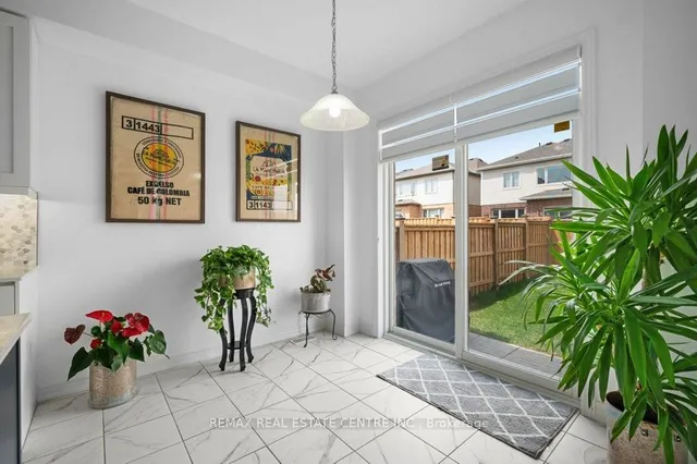 Additional image 11 of 137 Haldimand St