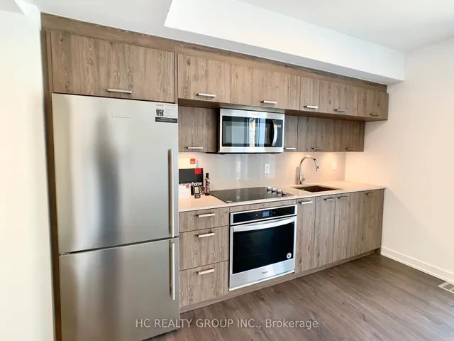 Additional image 4 of 50 McCaul St Unit 205