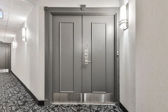 Additional image 5 of 2085 Amherst Heights Dr Unit PH705