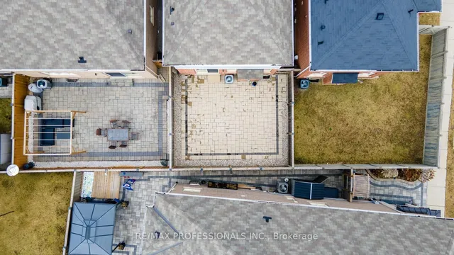 Additional image 28 of 400 Clarkson Gate