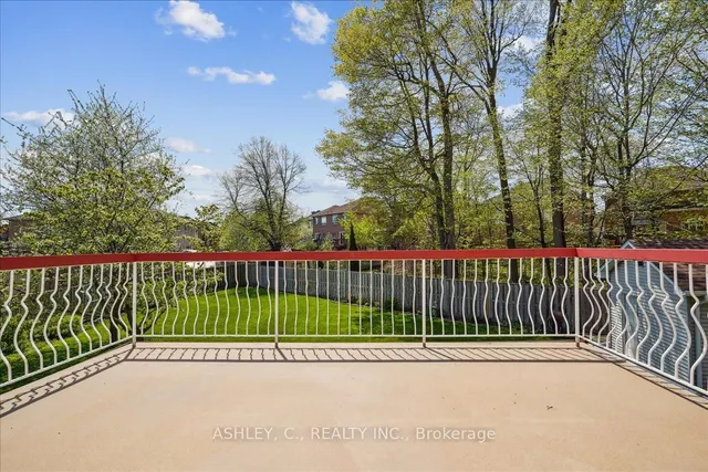 Additional image 13 of 711 Esprit Cres