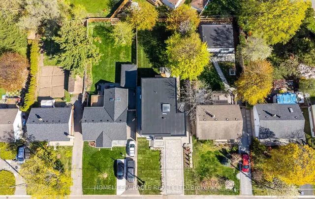 Additional image 3 of 55 Adanac Dr