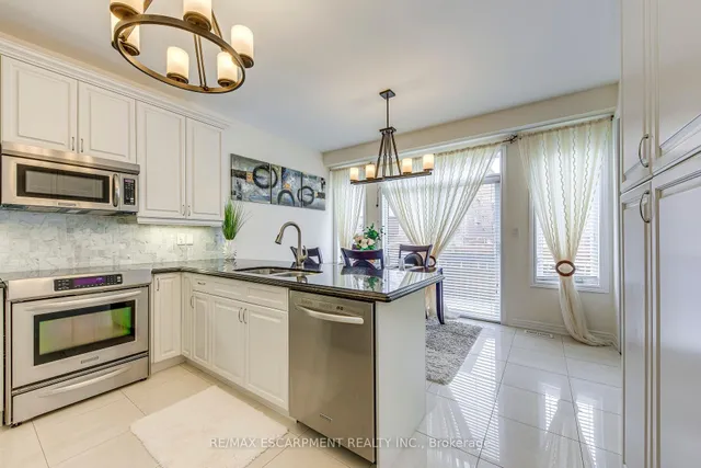 Additional image 8 of 4699 Irena Ave