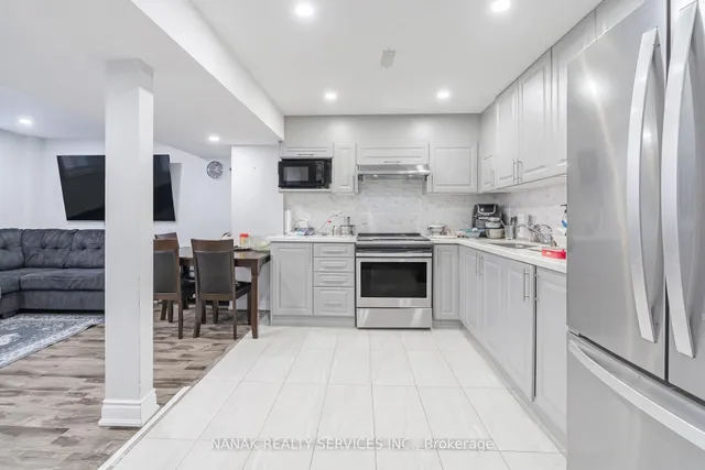 Additional image 40 of 17 Henry Moody Dr