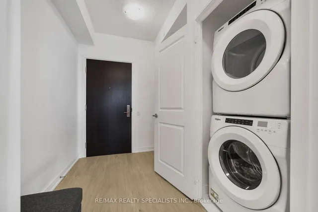 Additional image 20 of 8 Nahani Way Unit 1702