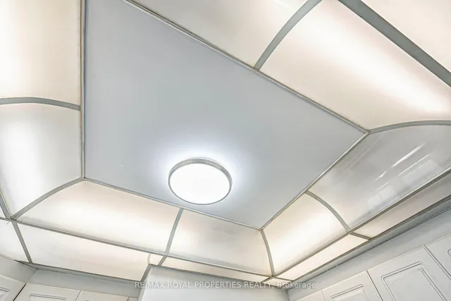 Additional image 14 of 14 Shoreview Dr